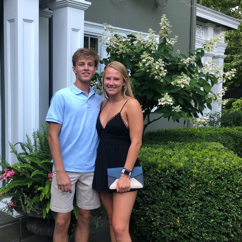 Meet your Posher, Avery